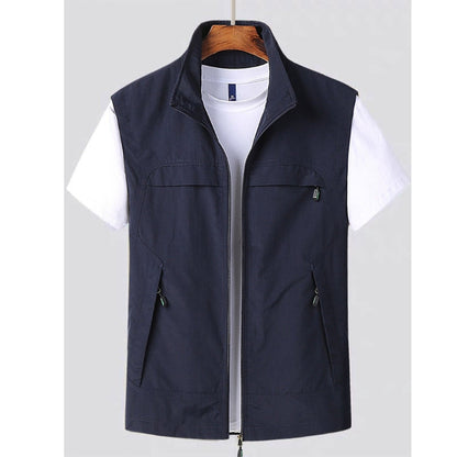 Men's lightweight utility vest for versatile layering